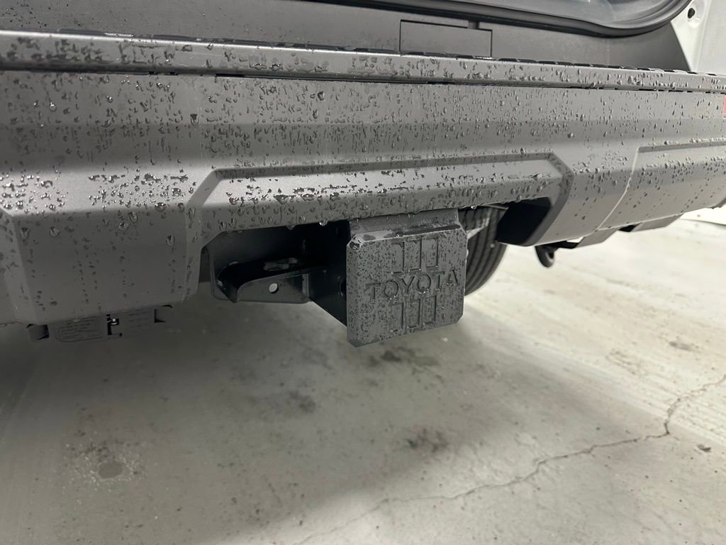 Used 2025 Toyota 4Runner SR5 image 37
