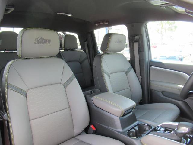 New 2025 Chevrolet Colorado ZR2 w/ ZR2 Bison Edition image 12