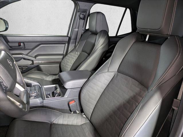 Used 2025 Toyota 4Runner TRD Off-Road Premium w/ Tow Technology Package AWD/4WD image 18