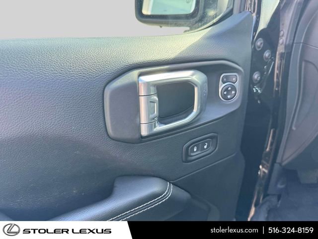 Used 2021 Jeep Gladiator Overland w/ Popular Equipment Package image 17