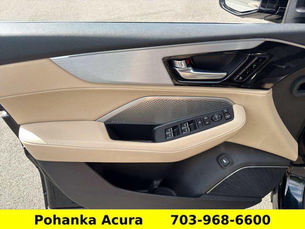 Certified 2023 Acura MDX SH-AWD w/ Technology Package image 24