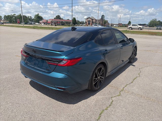 Used 2025 Toyota Camry XSE FWD image 6