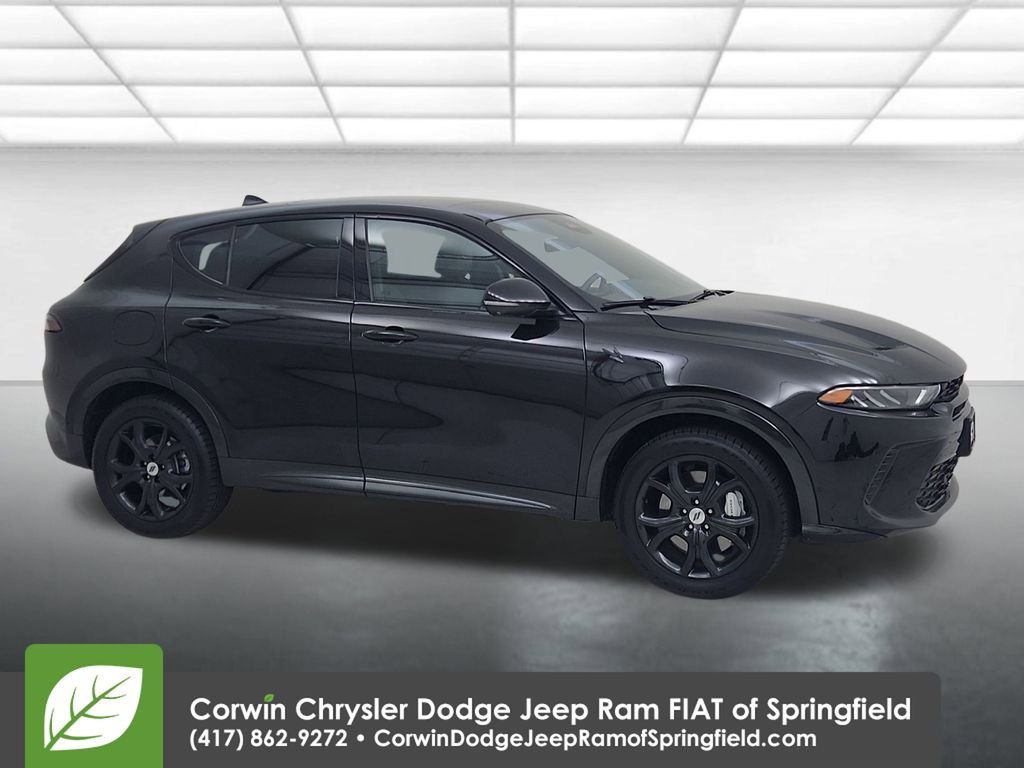 Used 2024 Dodge Hornet R/T Plus w/ Tech Pack Plus w/o Parking image 1