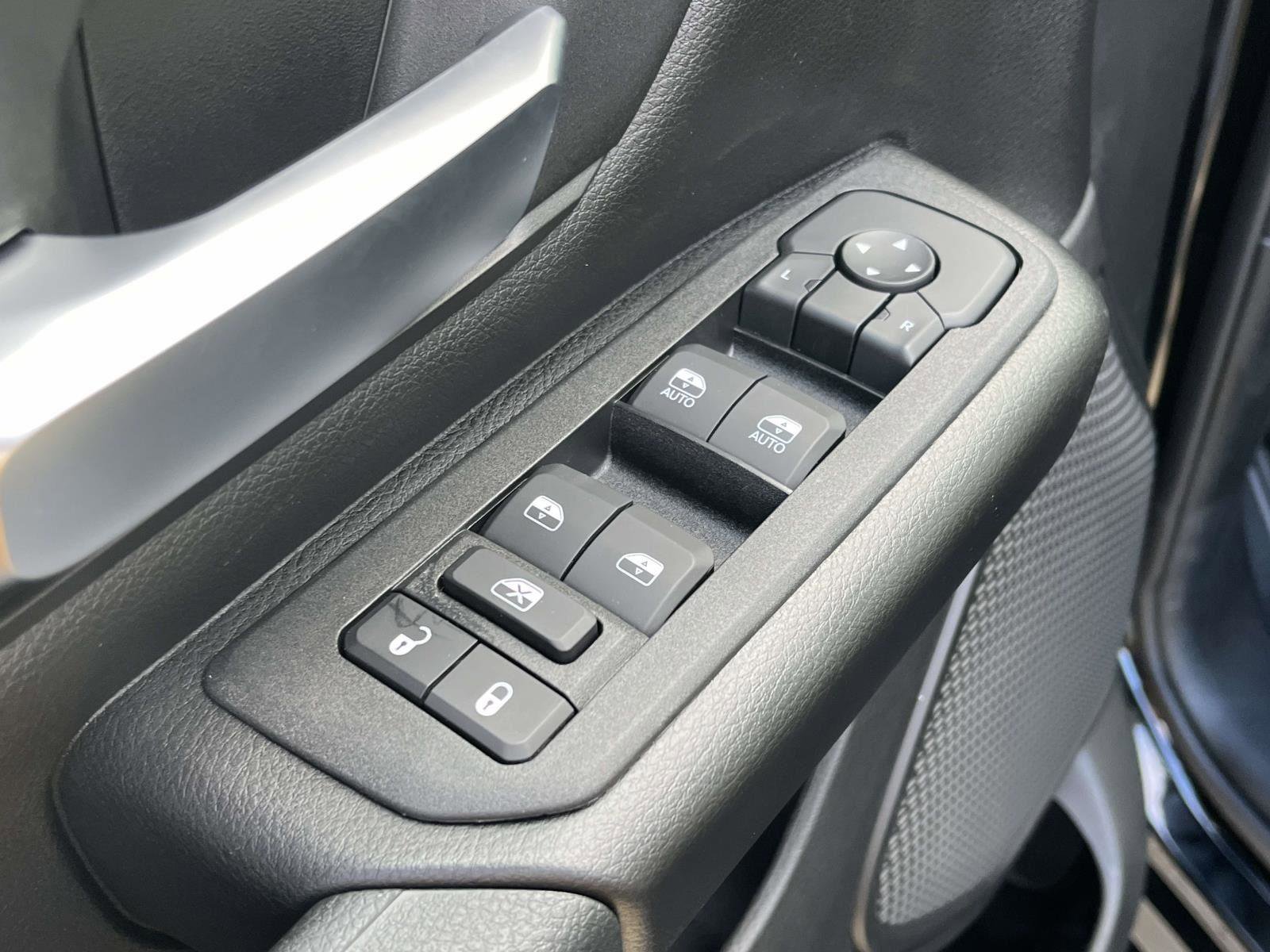 New 2026 RAM 1500 Express image 5