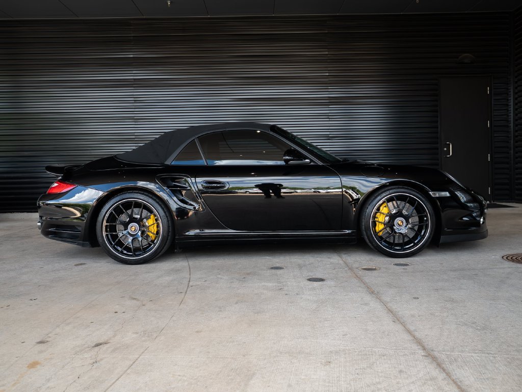 Used 2012 Porsche 911 Turbo S AWD/4WD image 8