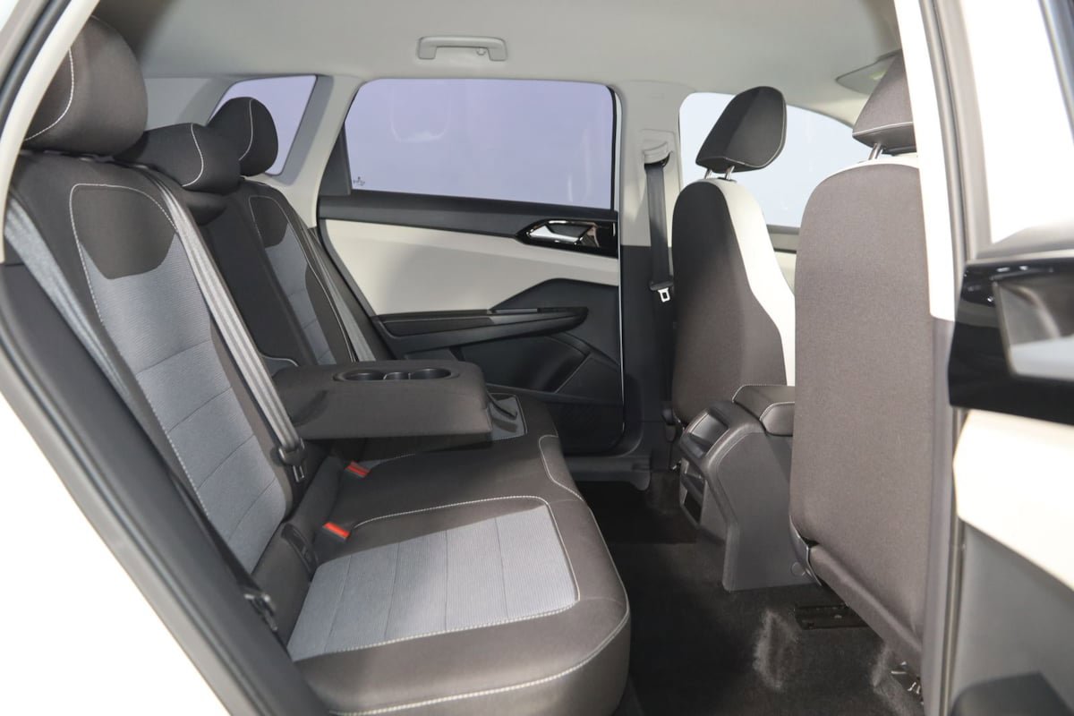 Used 2025 Volkswagen Taos S FWD image 12