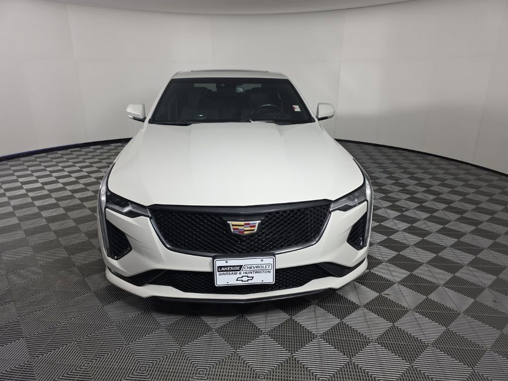Used 2021 Cadillac CT4 V w/ Technology Package RWD image 8