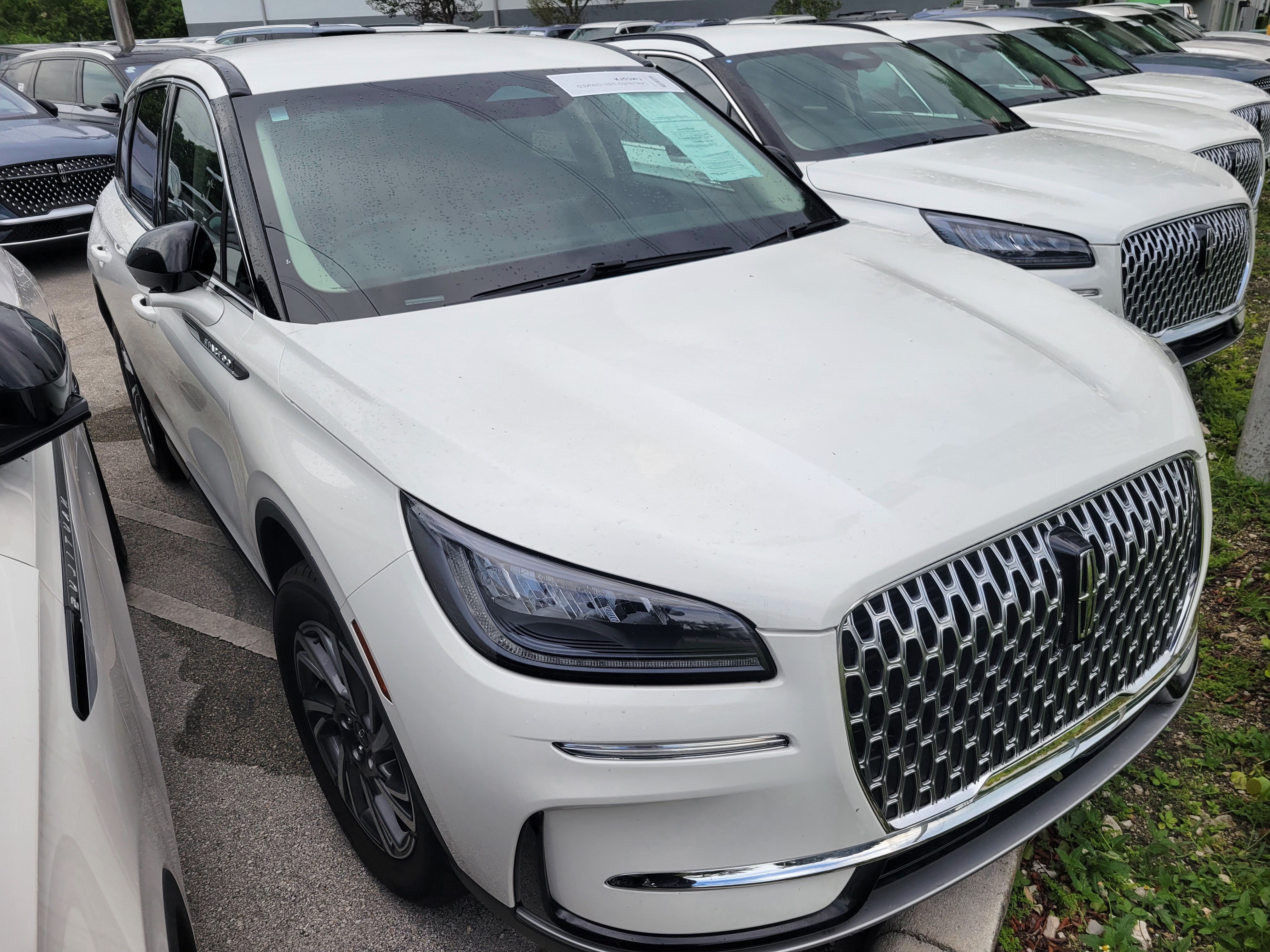 Certified 2024 Lincoln Corsair FWD image 13