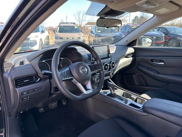 Used 2023 Nissan Sentra SV FWD image 18