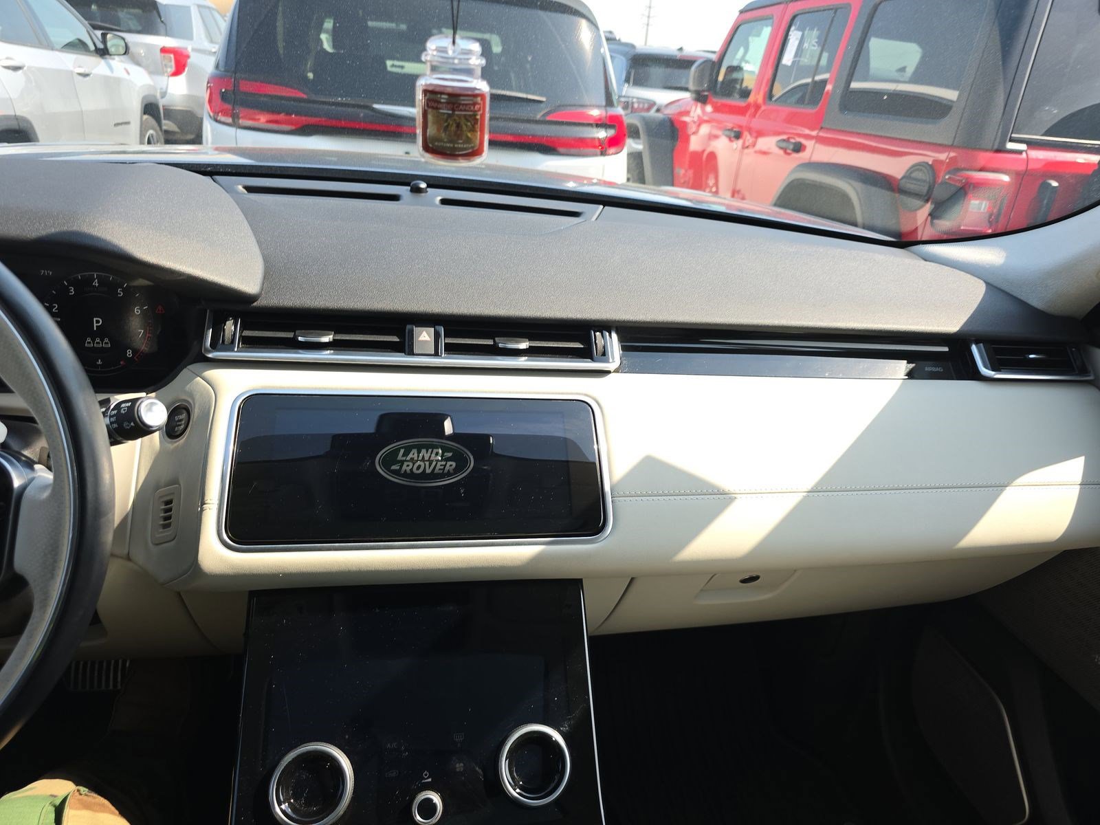 Used 2020 Land Rover Range Rover Velar R-Dynamic S AWD/4WD image 10