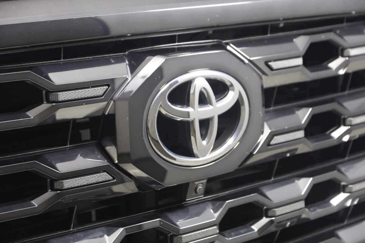 Used 2023 Toyota Tundra Platinum AWD/4WD image 17