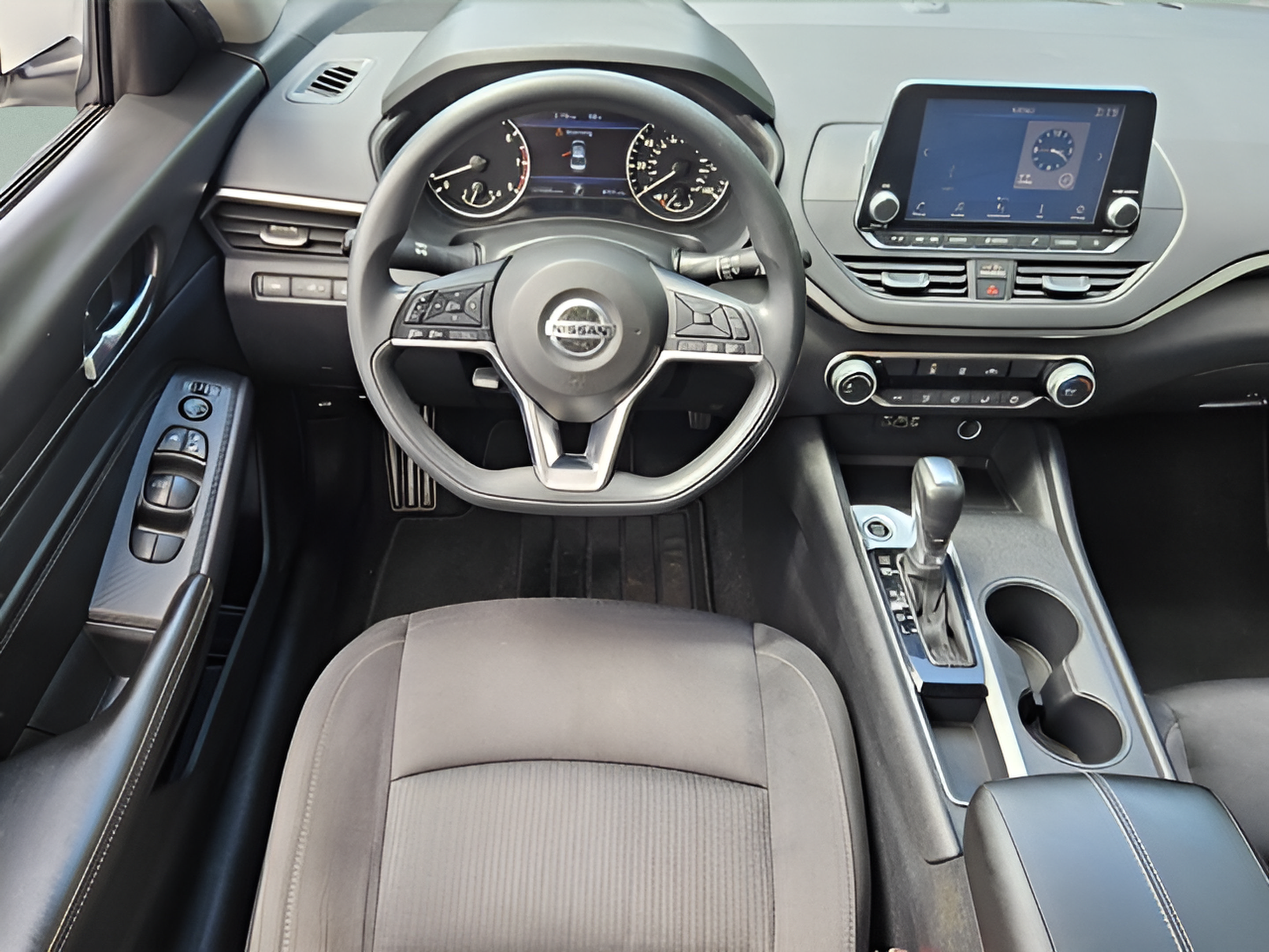 Used 2020 Nissan Altima 2.5 S FWD image 15