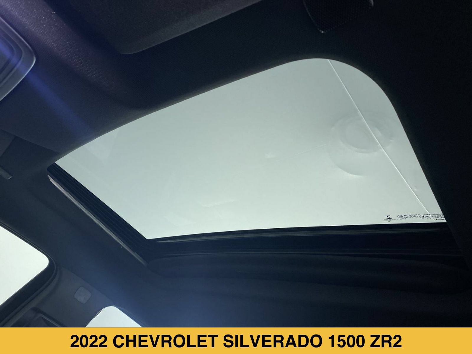 Certified 2022 Chevrolet Silverado 1500 ZR2 w/ Technology Package AWD/4WD image 11