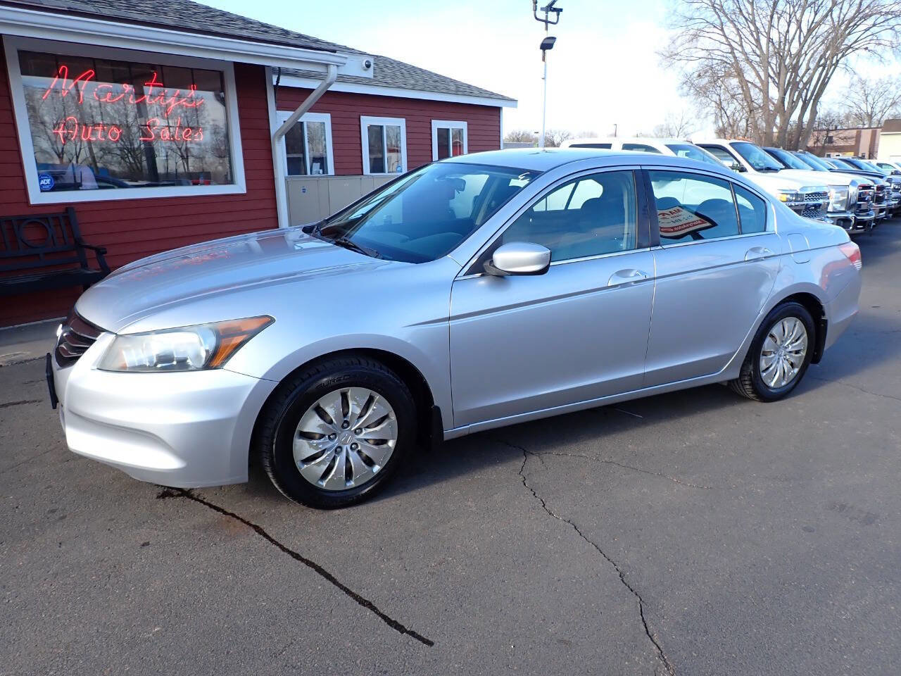 Used 2011 Honda Accord LX image 3