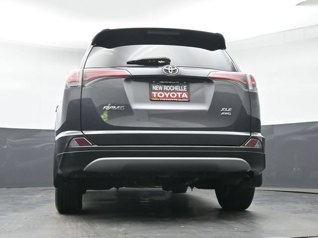 Certified 2018 Toyota RAV4 XLE w/ Plus Extra Value Package AWD/4WD image 31