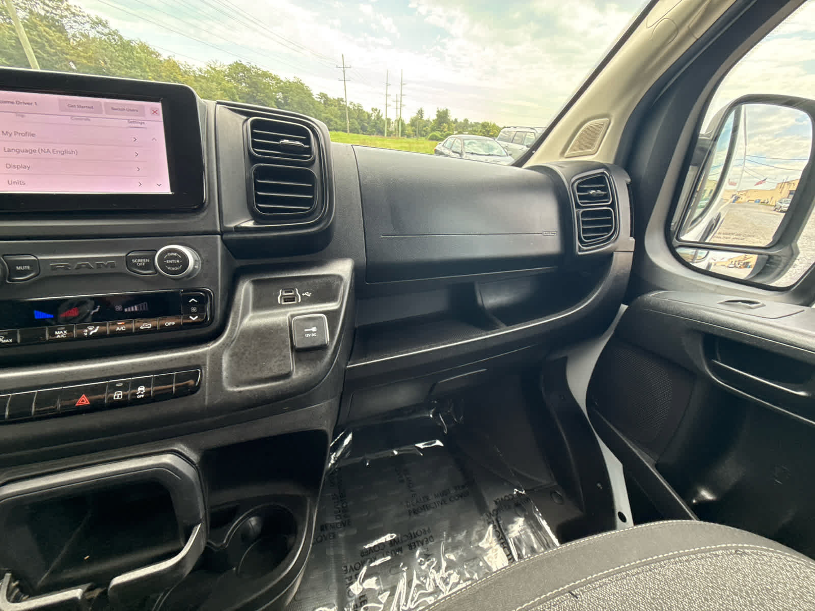 Used 2023 RAM ProMaster 2500 FWD image 52