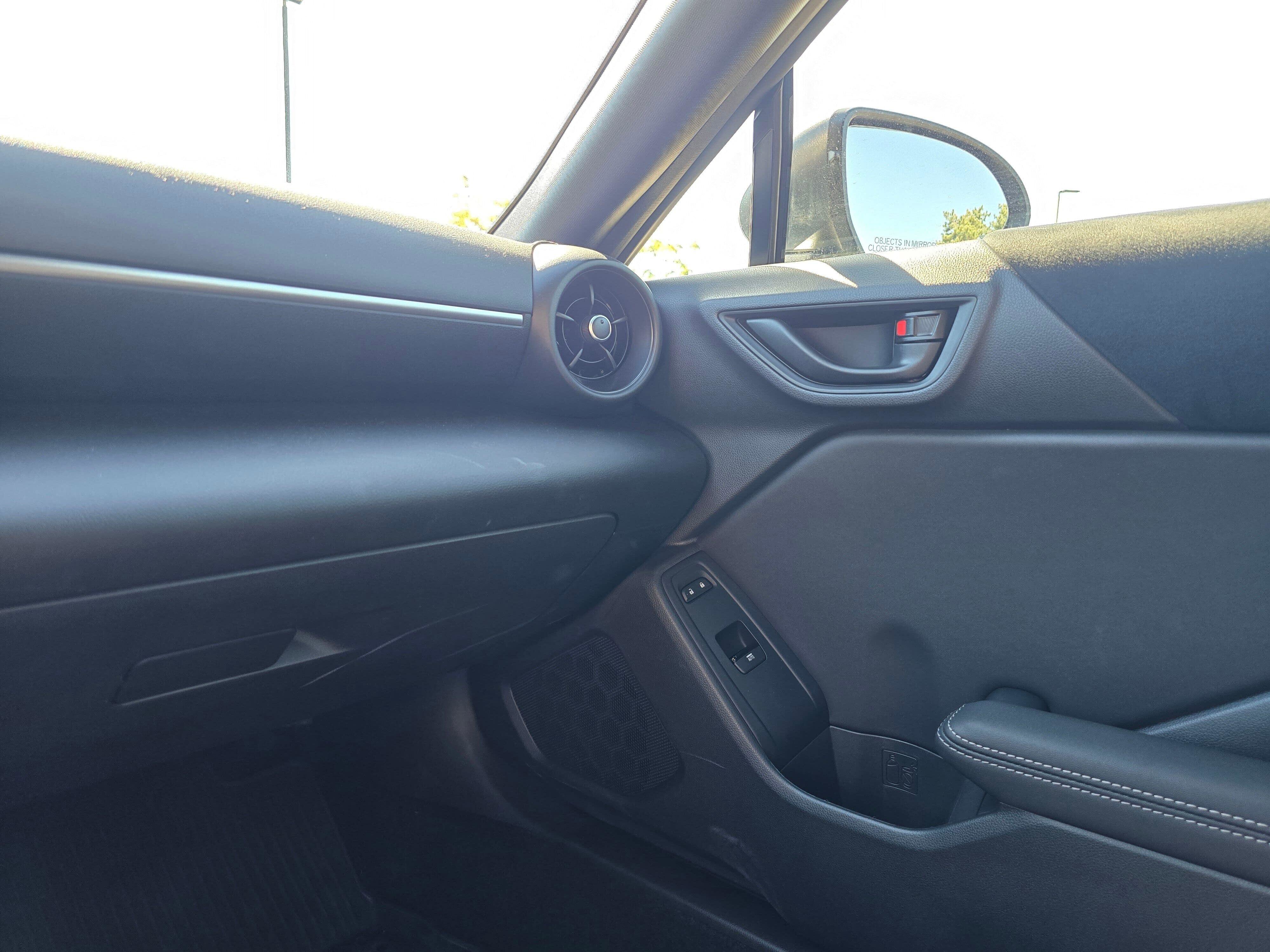 Used 2025 Toyota GR86 Premium w/ ALL Weather Mat Package (TMS) RWD image 24