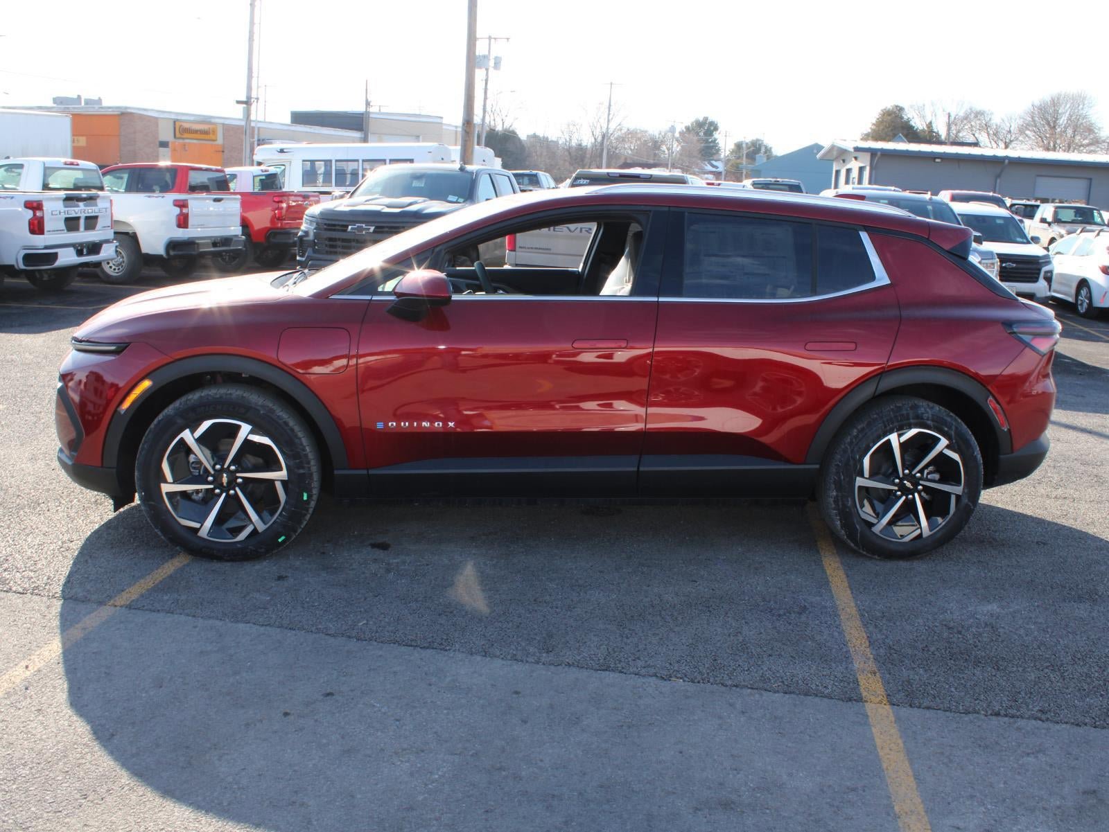 New 2026 Chevrolet Equinox EV LT AWD/4WD image 5