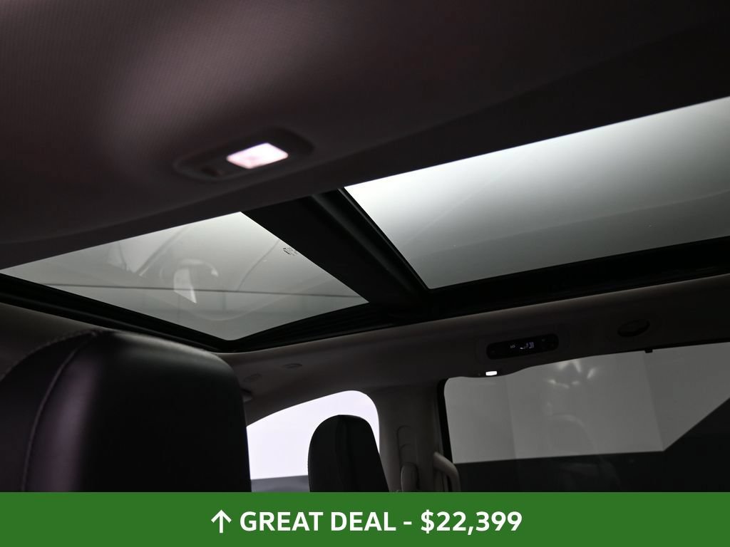 Used 2023 Chrysler Pacifica Limited FWD image 20