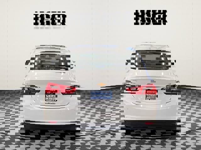 Used 2024 Chevrolet Malibu LT image 6