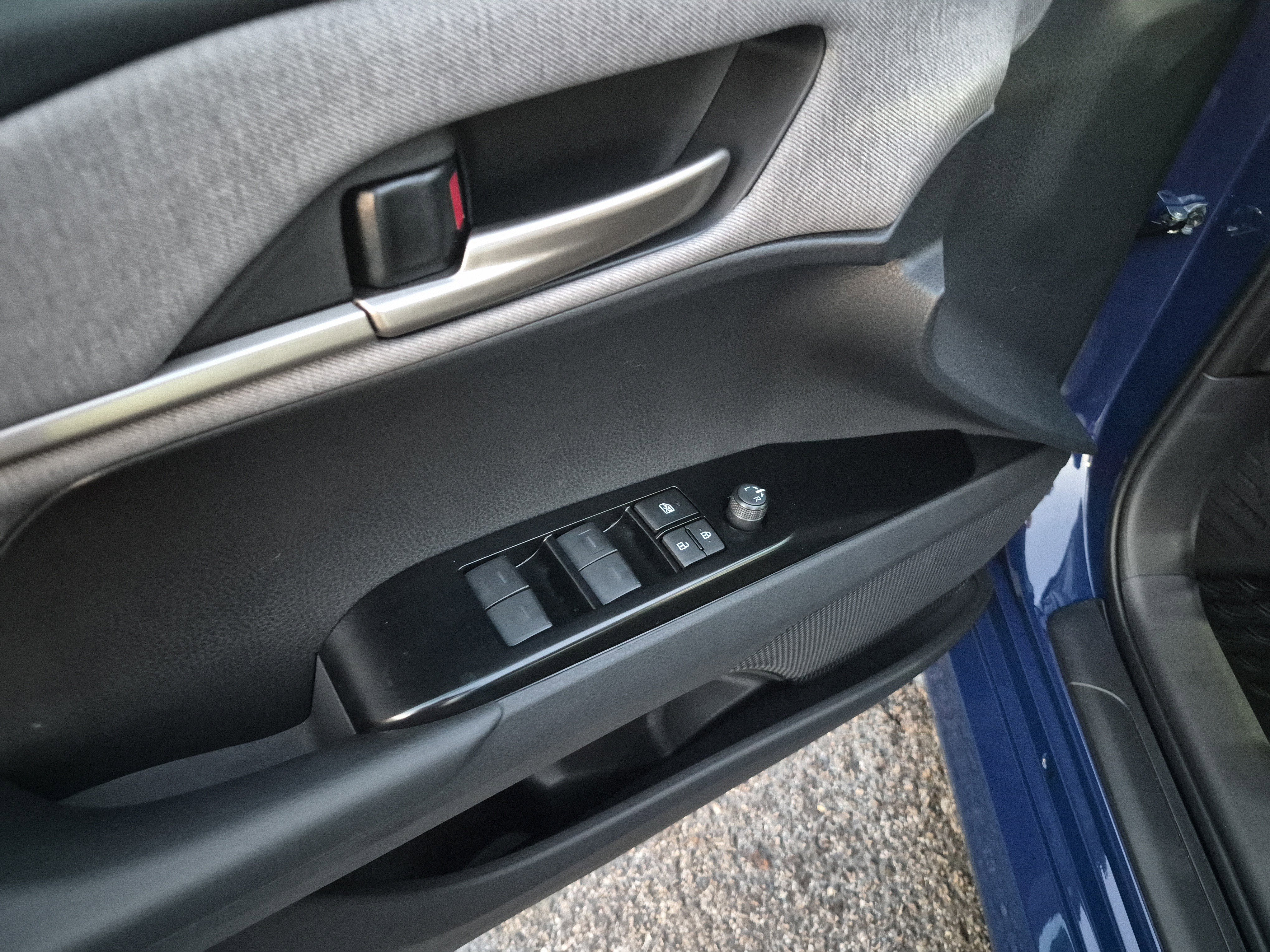 Used 2026 Toyota Camry LE image 11