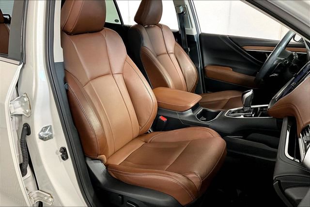 Used 2022 Subaru Outback Touring image 7