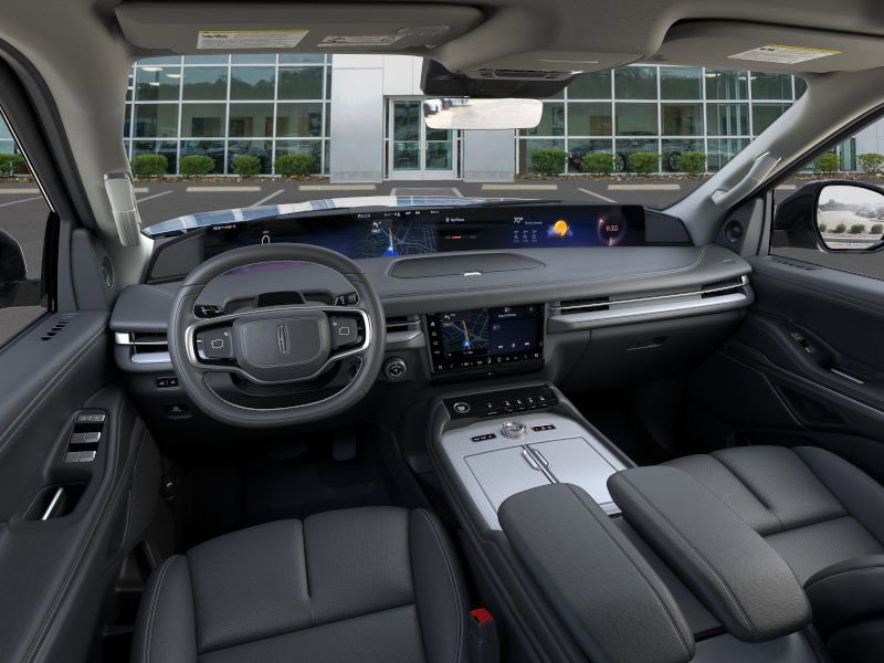 New 2025 Lincoln Navigator Reserve image 9