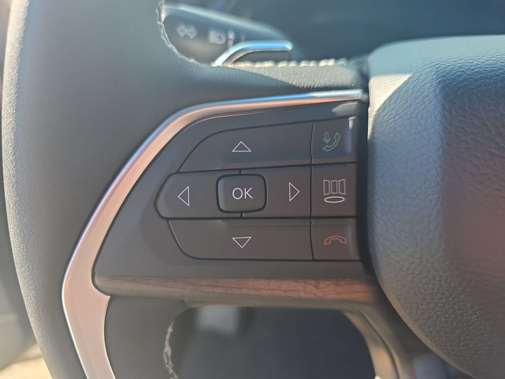 New 2026 Jeep Grand Cherokee L 4WD image 19