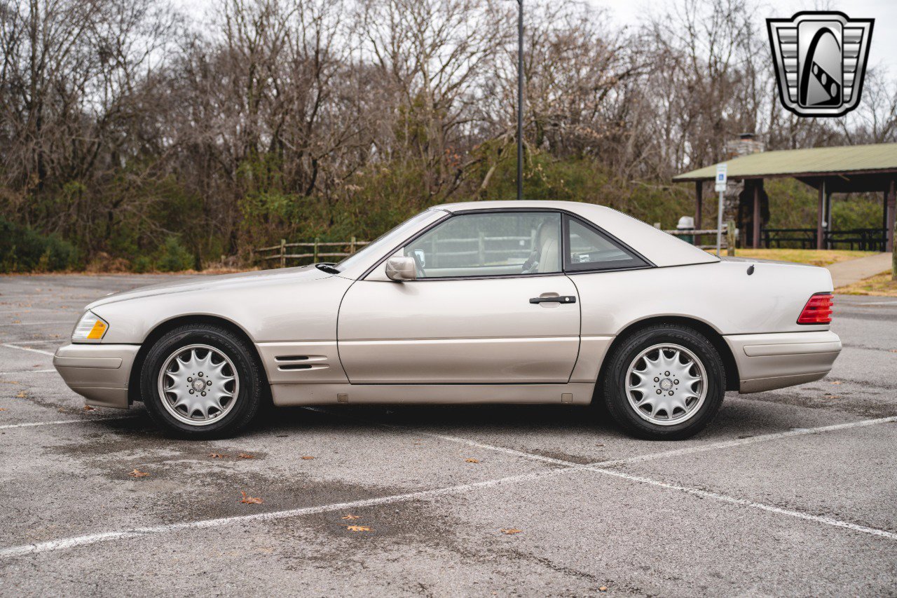 Used 1998 Mercedes-Benz SL 500 image 3