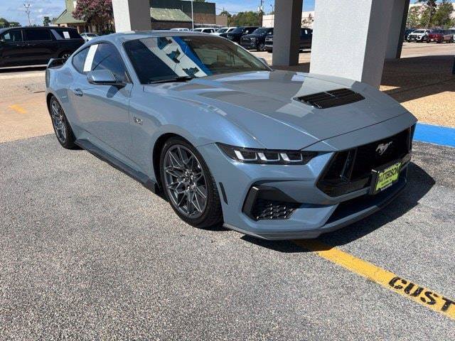 Used 2024 Ford Mustang GT Premium w/ GT Performance Package RWD image 2