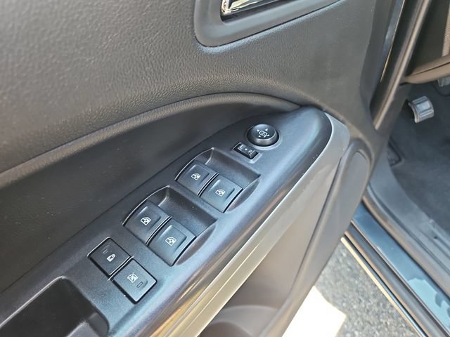 Used 2019 Chevrolet Colorado LT w/ LT Convenience Package AWD/4WD image 12