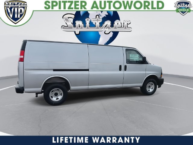 New 2026 GMC Savana 2500 Extended w/ Driver Convenience Package RWD image 16