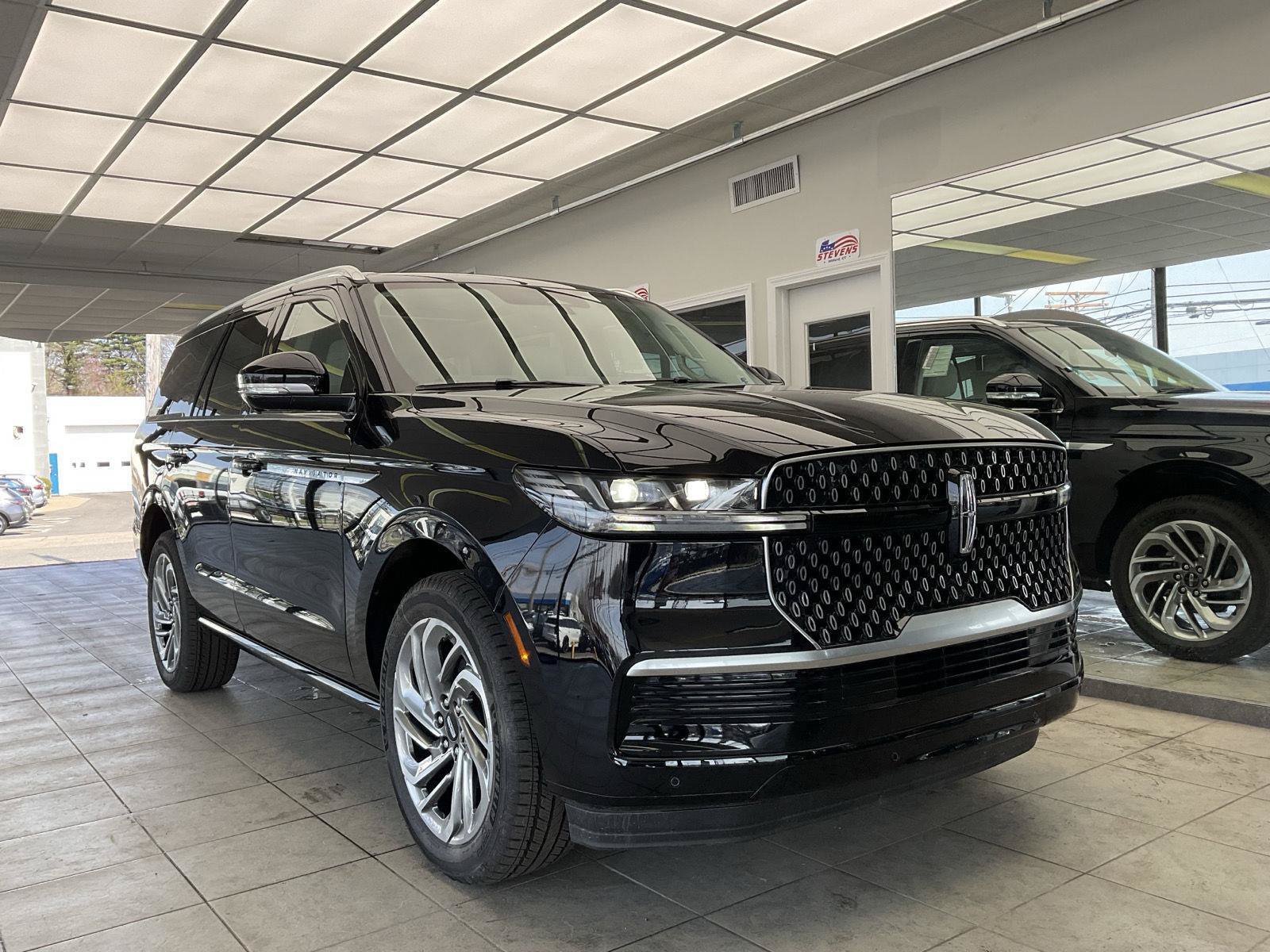 New 2026 Lincoln Navigator Reserve