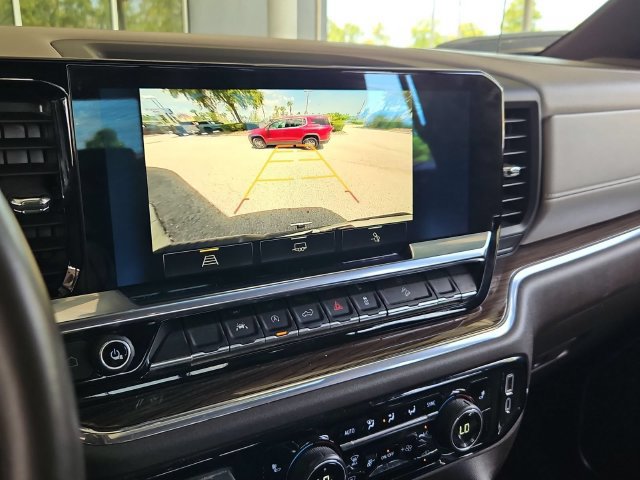 Certified 2024 Chevrolet Silverado 1500 LT Trail Boss w/ Convenience Package II AWD/4WD image 16