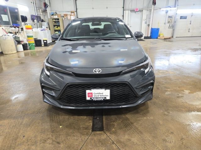 Used 2024 Toyota Corolla SE image 2