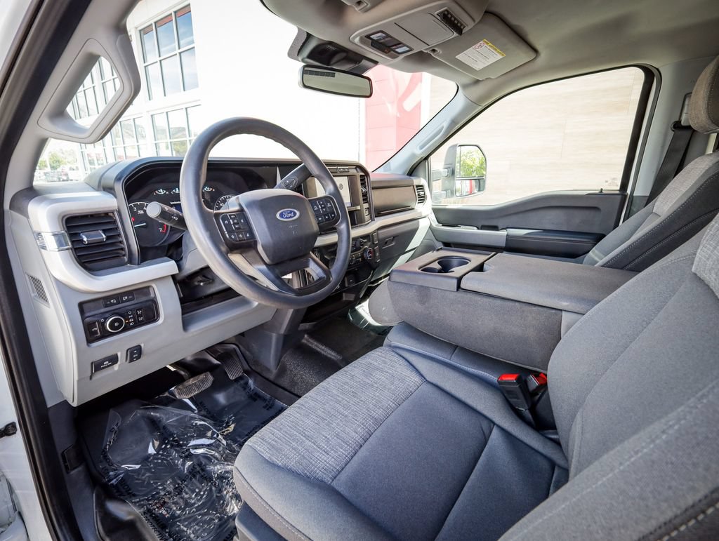 Used 2023 Ford F350 XLT w/ FX4 Off-Road Package AWD/4WD image 12