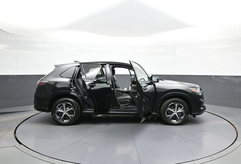Certified 2023 Honda HR-V EX-L image 41