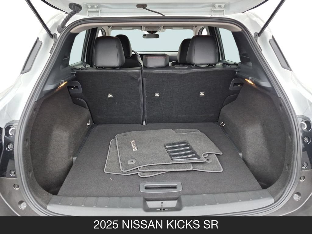 Certified 2025 Nissan Kicks SR FWD image 24