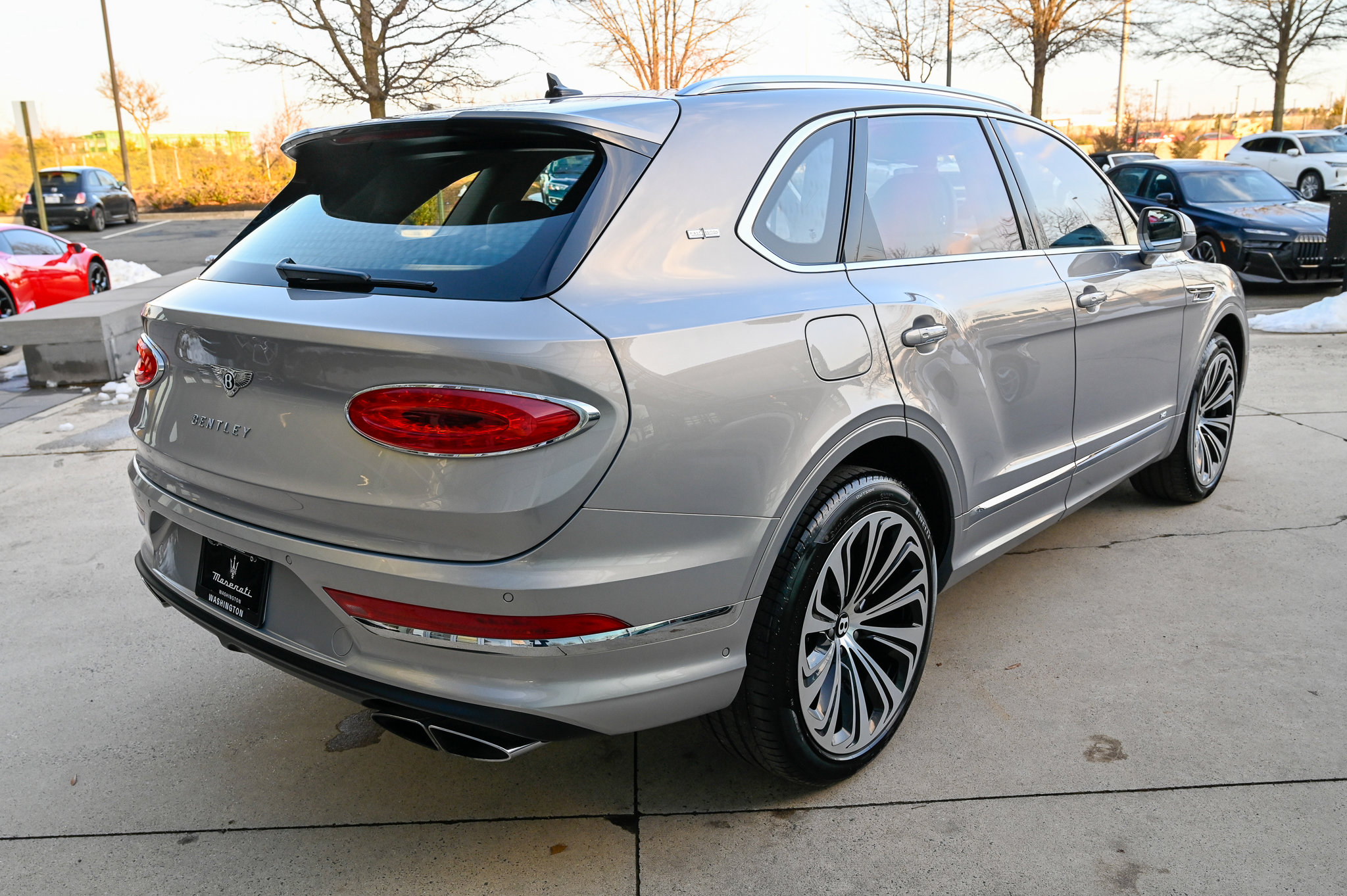 Used 2022 Bentley Bentayga image 5