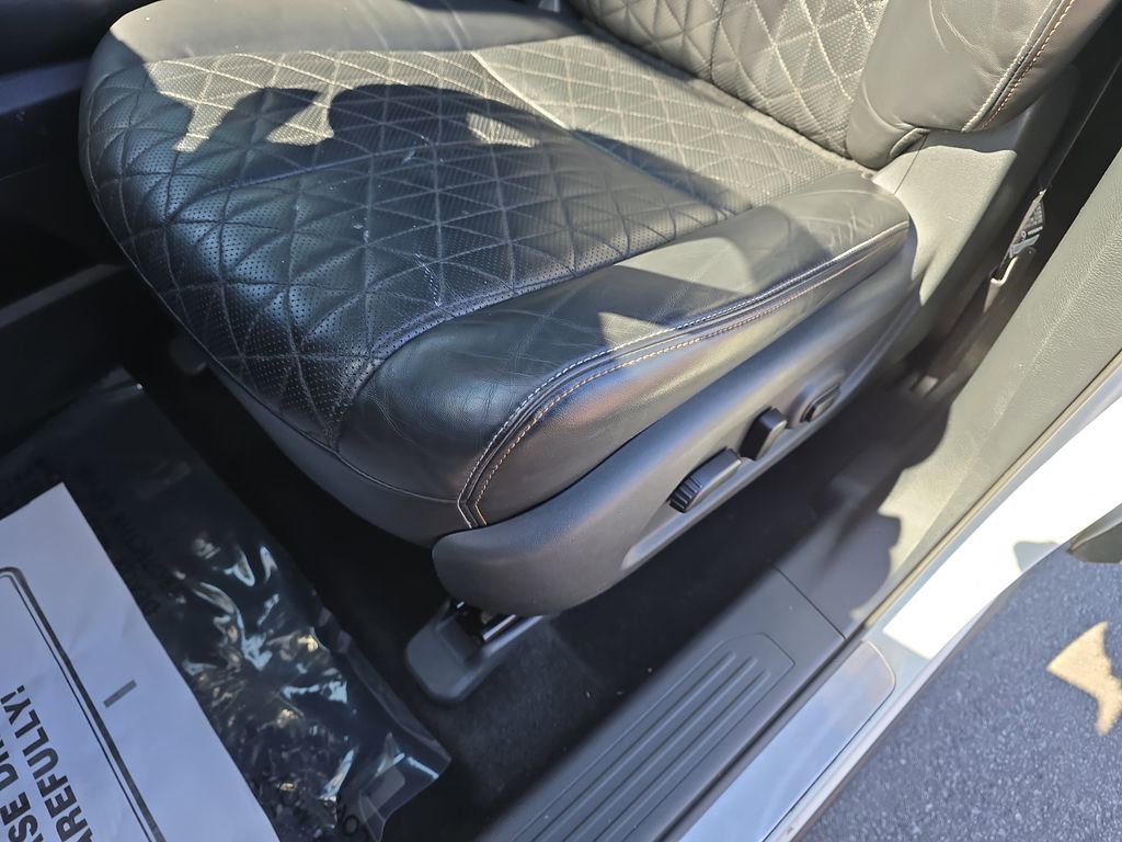 Used 2023 Nissan Murano Platinum w/ Cargo Package image 33