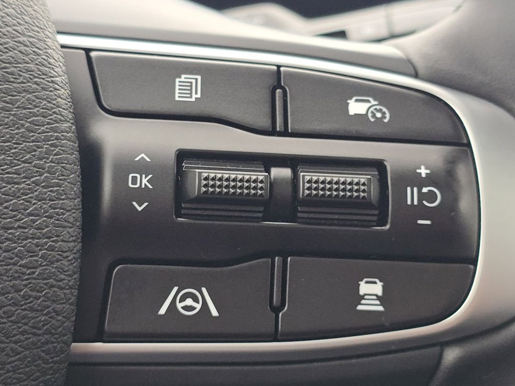 Used 2024 Kia Sportage SX image 36