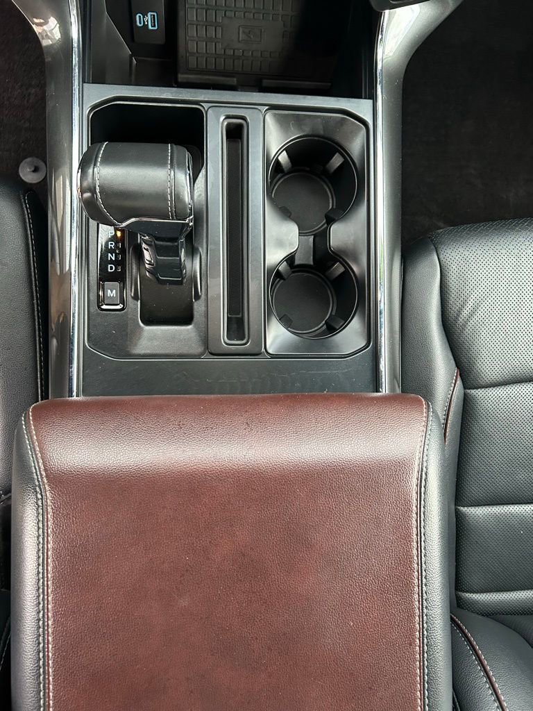 Used 2022 Ford F150 Lariat w/ Equipment Group 502A High image 26