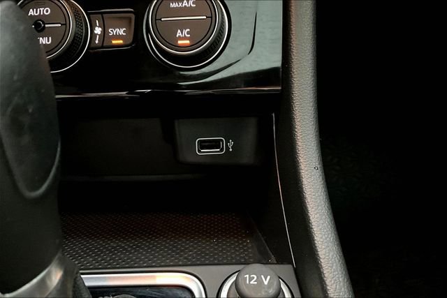 Used 2019 Volkswagen Jetta R-Line image 14