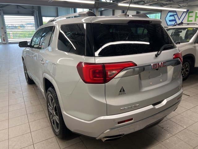 Used 2018 GMC Acadia Denali w/ Technology Package image 5