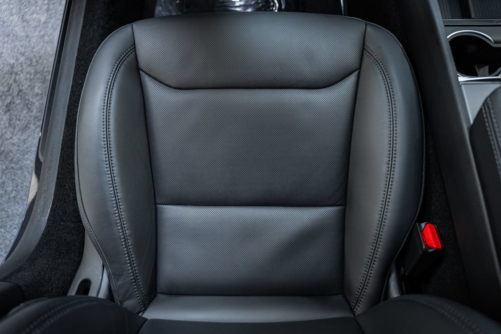 Used 2025 Tesla Model 3 Long Range RWD image 23