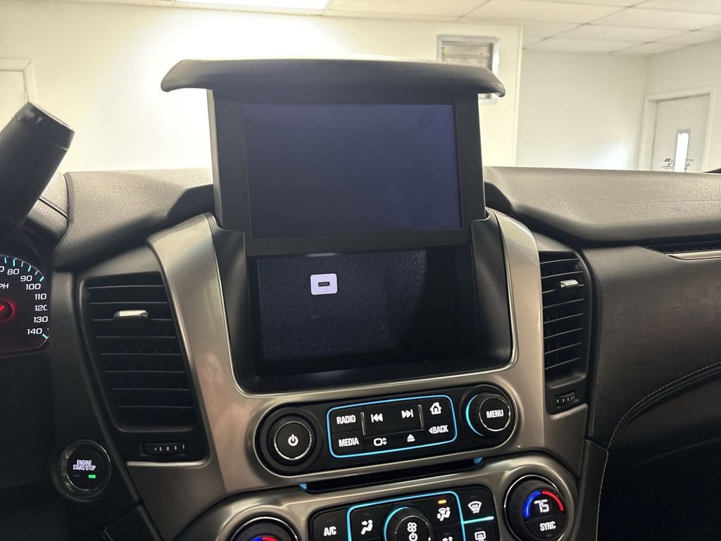 Used 2015 Chevrolet Suburban LTZ AWD/4WD image 66