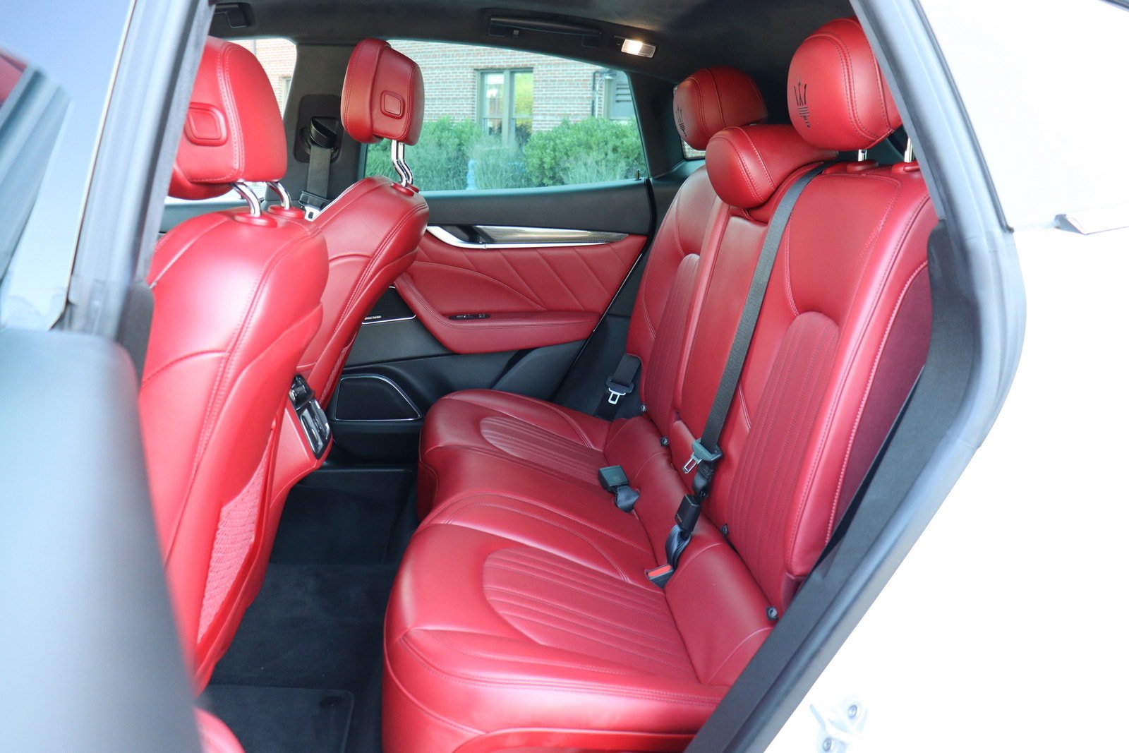 Used 2023 Maserati Levante GT AWD/4WD image 14