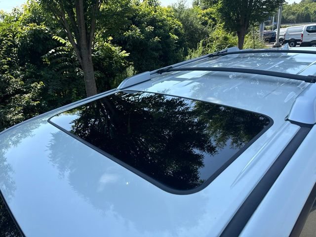 Used 2018 Toyota 4Runner Limited AWD/4WD image 10