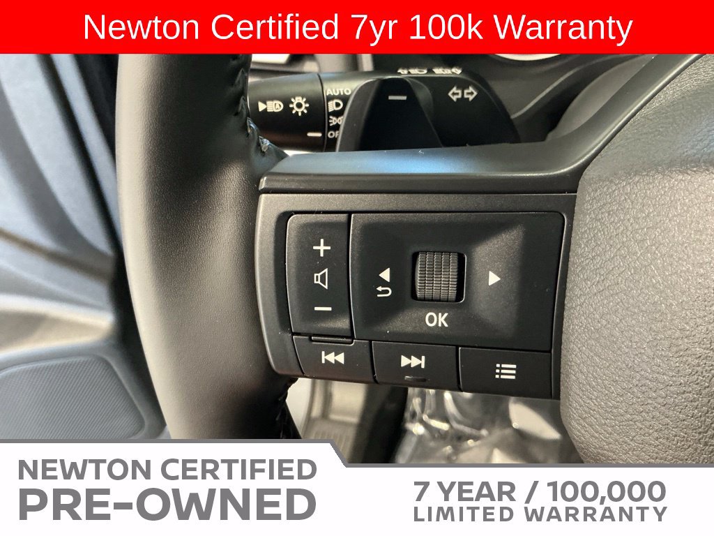 Used 2026 Nissan Rogue SV w/ Cold Weather Package FWD image 28