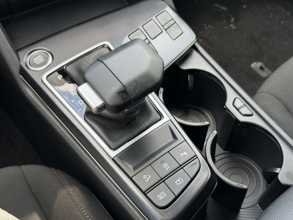 New 2026 Kia Sportage LX FWD image 29